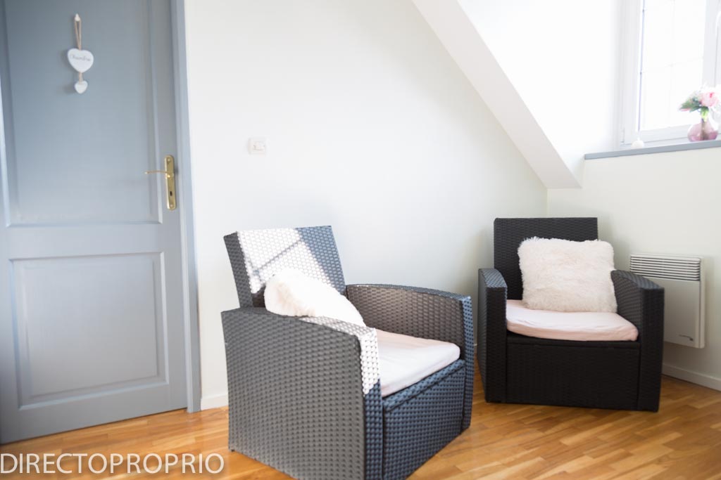 Maison Individuelle de standing avec boxes pour chevaux et prairie