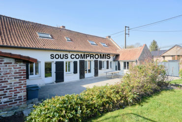 MAISON  STYLE FERMETTE 6 CHAMBRES